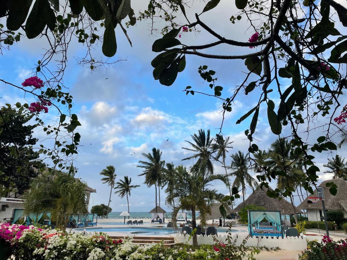 Five Palms Bwejuu Hotel Exterior photo