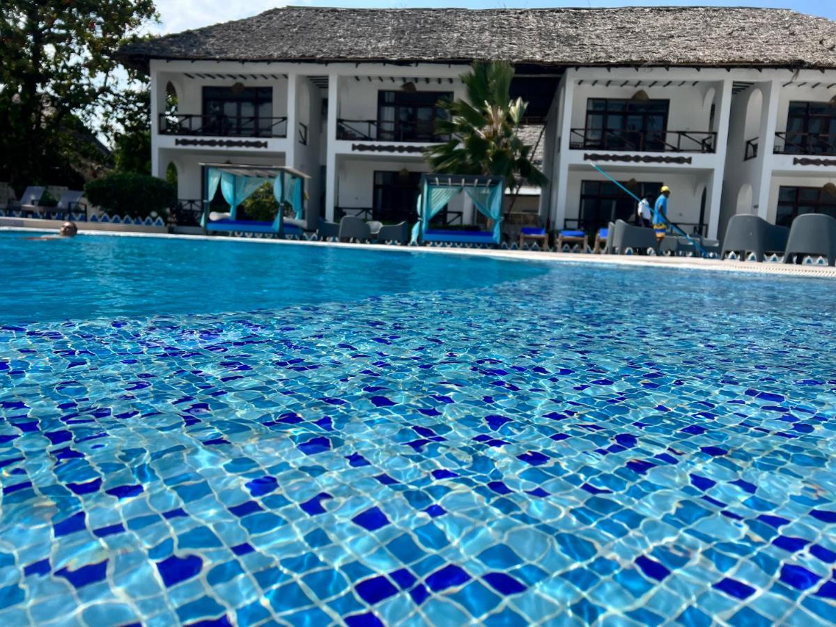 Five Palms Bwejuu Hotel Exterior photo